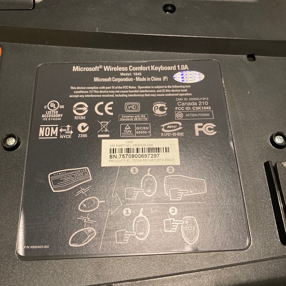 Microsoft Wireless Comfort Keyboard (no Remote) Model 1045 Untested - Picture 5 of 7